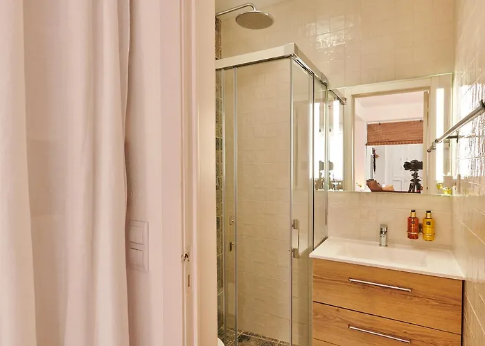 Διαμέρισμα The Back Yard Nest *