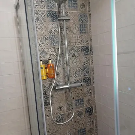 后院内丝特公寓 公寓 *