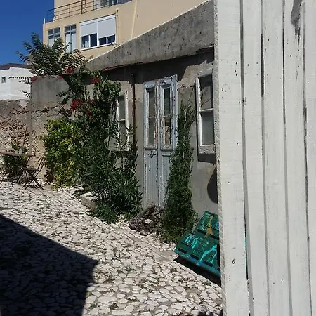 Apartamento The Back Yard Nest *