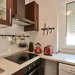 后院内丝特公寓 * Lisboa